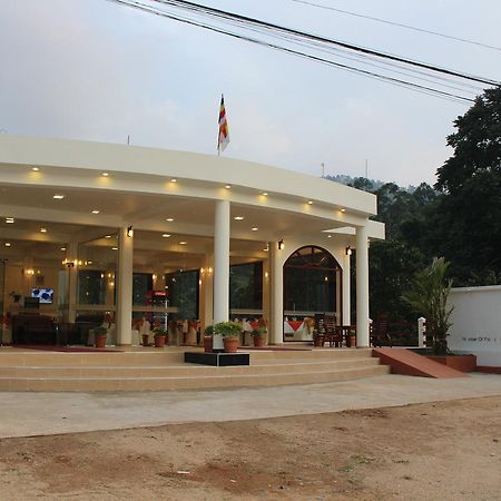نالاثانيا Delhousie Hotel المظهر الخارجي الصورة