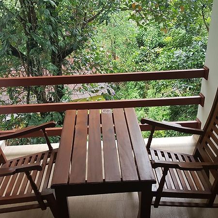 نالاثانيا Delhousie Hotel المظهر الخارجي الصورة