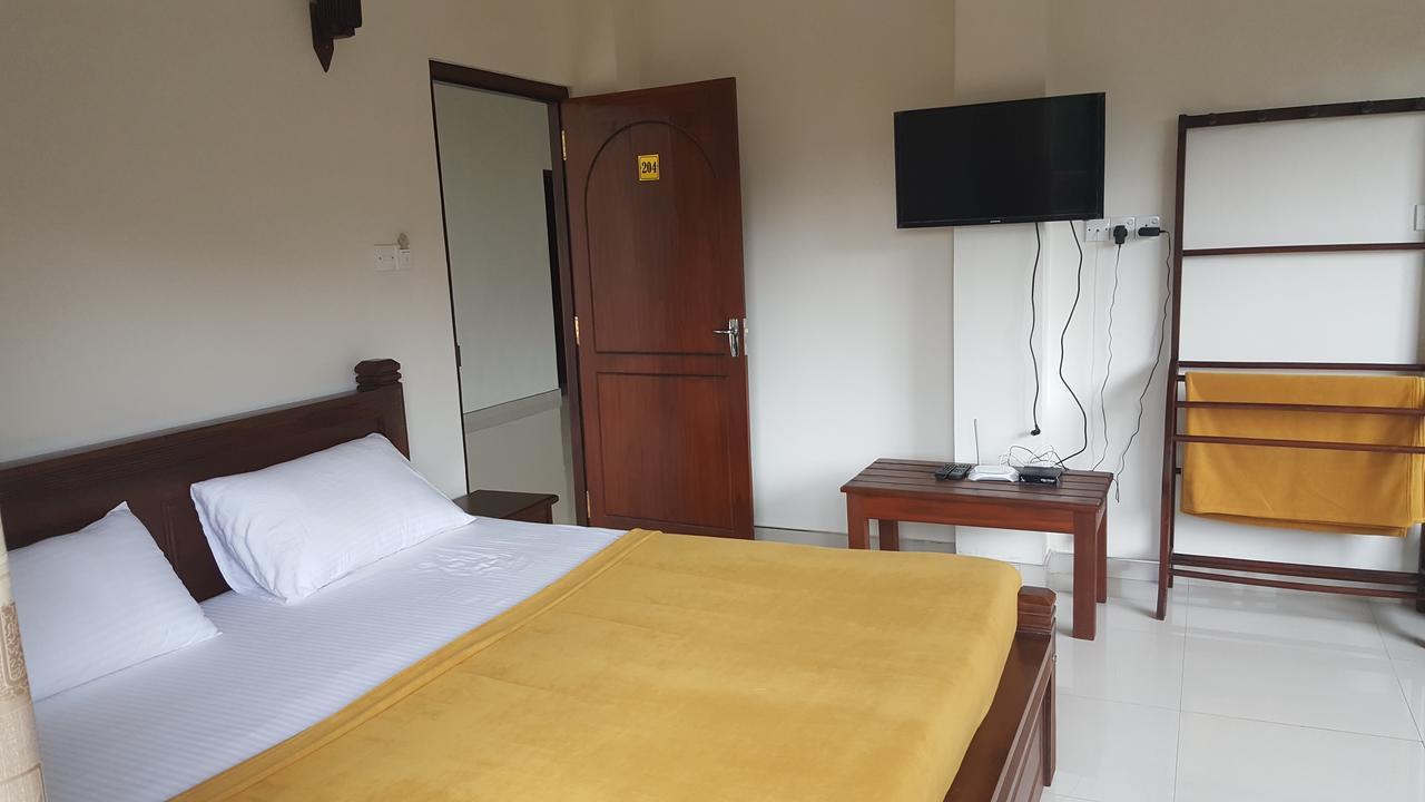 نالاثانيا Delhousie Hotel المظهر الخارجي الصورة